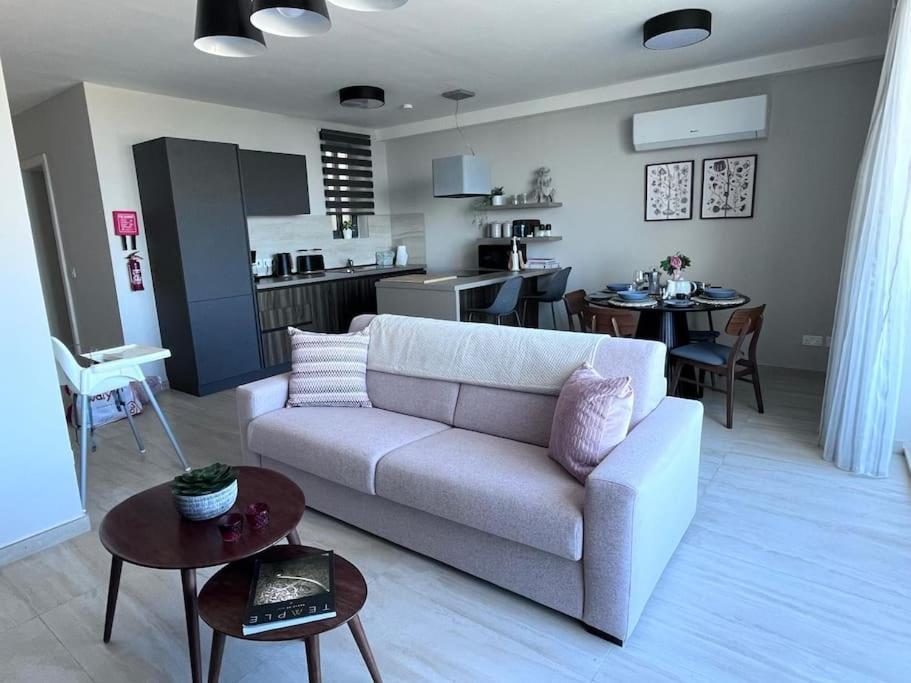 Your Escape: Where Every Sunrise Becomes A Memory Mellieha Exterior foto